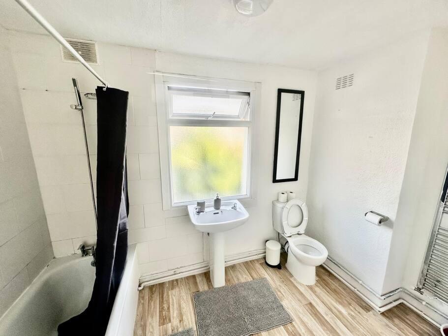Cosy Two Bedroom Apartment,Se13 Λονδίνο Εξωτερικό φωτογραφία